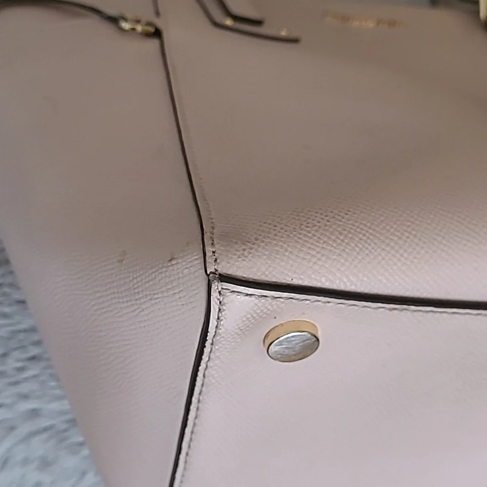 Michael Kors Voyager Tote Bag ❤️